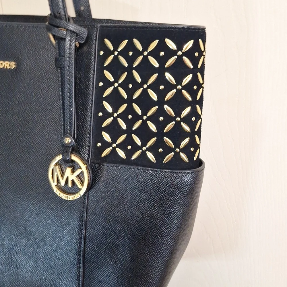 Michael Kors large suede jet set travel tote - black/gold laser cut - Picture 2 of 12